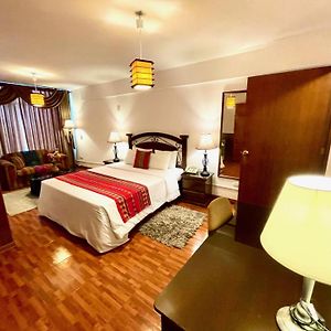 Habitación con Cama King